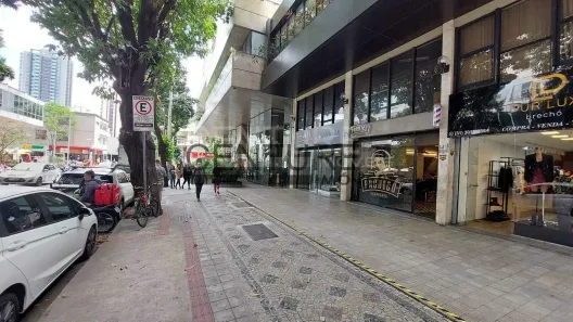 Ponto Comercial para alugar, 120m² no Savassi, Belo Horizonte