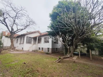 Casa com 5 Quartos à venda, 382m² no Partenon, Porto Alegre