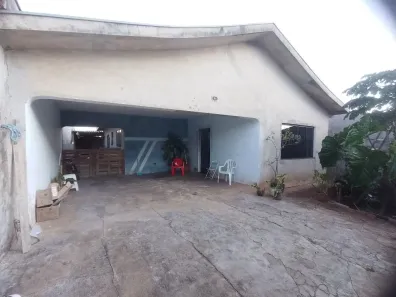 Casa com 3 Quartos à venda, 173m² no Campo Limpo, Americana