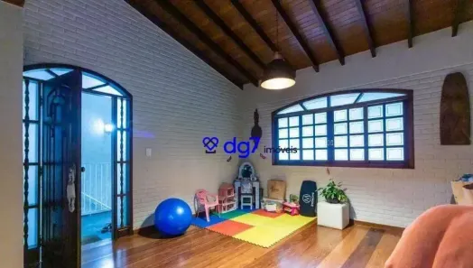 Casa com 4 Quartos à venda, 170m² no Conjunto Residencial Butantã, São Paulo