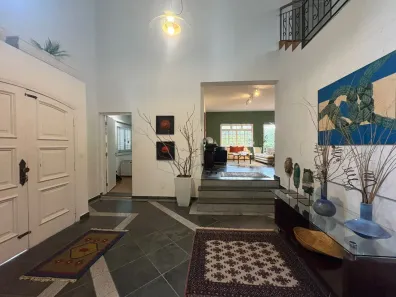 Sobrado com 4 Quartos à venda, 554m² no Vila Oliveira, Mogi das Cruzes