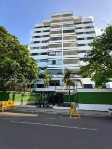 Apartamento com 3 Quartos para alugar, 110m² no Fátima, Teresina