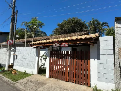 Casa com 2 Quartos à venda, 80m² no Jardim Porto Novo, Caraguatatuba