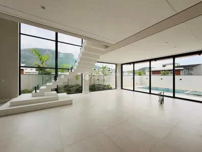 Casa de Condomínio com 3 Quartos à venda, 263m² no Pedra Branca, Palhoça