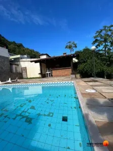 Casa de Condomínio com 4 Quartos à venda, 393m² no Itaipu, Niterói