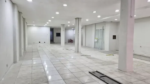 Ponto Comercial para alugar, 228m² no República, São Paulo