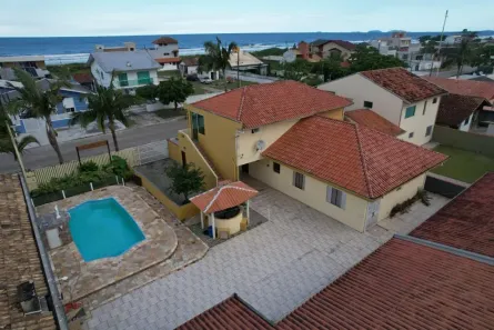 Sobrado com 6 Quartos à venda, 720m² no Guaratuba, Guaratuba
