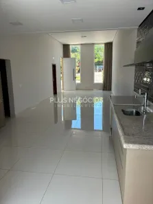 Casa de Condomínio com 2 Quartos para venda ou aluguel, 140m² no Chácaras Reunidas São Jorge, Sorocaba