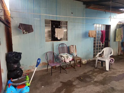 Casa com 2 Quartos à venda, 150m² no Santa Maria, Brasília