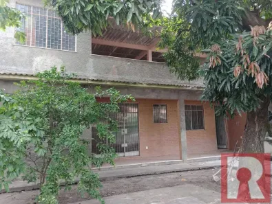Sobrado com 2 Quartos à venda, 144m² no Padre Miguel, Rio de Janeiro