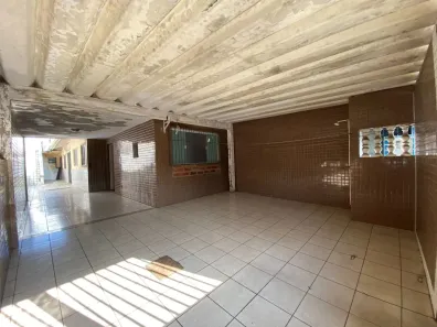 Casa com 2 Quartos para alugar, 100m² no Tupi, Praia Grande
