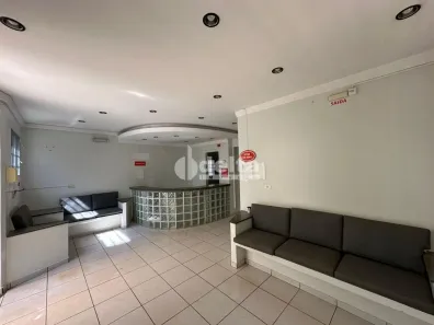 Ponto Comercial com 2 Quartos à venda, 240m² no Centro, Uberlândia