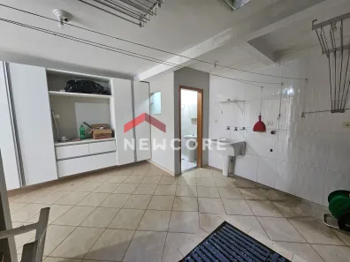 Sobrado com 4 Quartos à venda, 278m² no Jardim Bela Vista, Santo André