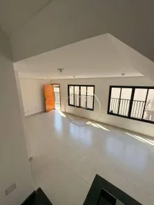 Sobrado com 3 Quartos para venda ou aluguel, 200m² no Cidade Patriarca, São Paulo