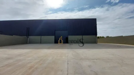 Galpão/Depósito/Armazém para alugar, 750m² no Jardim Ibiti do Paço, Sorocaba