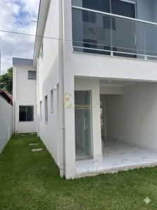Casa com 3 Quartos à venda, 180m² no Angola, Betim