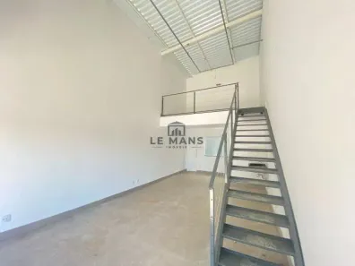 Ponto Comercial para alugar, 61m² no Água Branca, Piracicaba