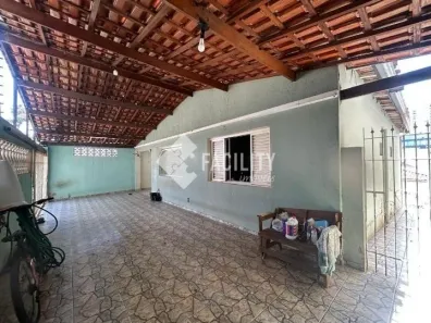 Casa com 3 Quartos à venda, 270m² no Jardim Chapadão, Campinas