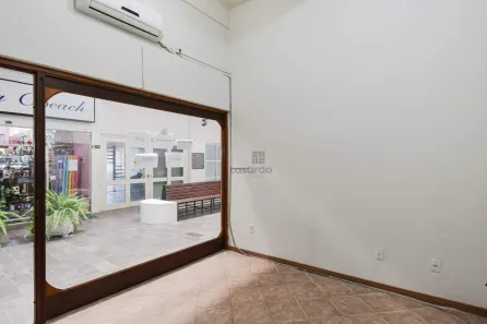 Ponto Comercial para alugar, 20m² no Laranjal, Pelotas
