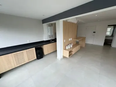 Apartamento com 2 Quartos para alugar, 93m² no Alphaville Centro Industrial e Empresarial/Alphaville., Barueri