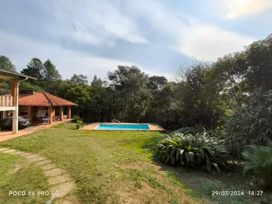 Fazenda/Sítio com 3 Quartos à venda, 1600m² no Santa Cândida, Vinhedo