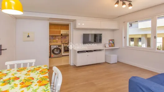 Apartamento com 2 Quartos à venda, 53m² no Rio Branco, Porto Alegre