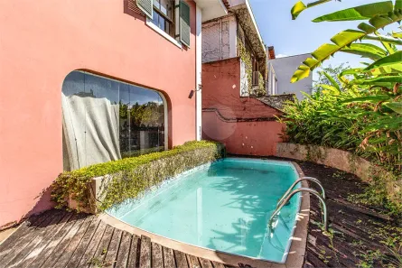 Casa com 4 Quartos à venda, 220m² no Vila Madalena, São Paulo