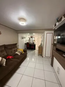 Casa com 2 Quartos à venda, 256m² no Parque Aeroporto, Macaé
