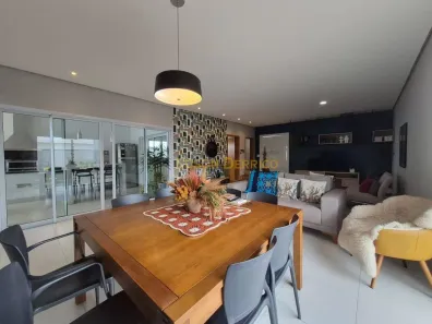 Sobrado com 3 Quartos à venda, 234m² no Residencial Village Splendore, Pindamonhangaba