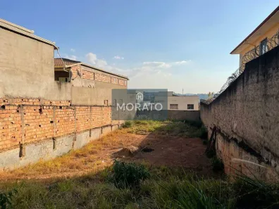 Lote/Terreno à venda, 560m² no Olinda, Contagem