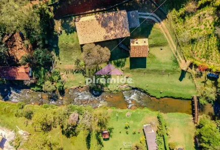 Fazenda/Sítio com 3 Quartos à venda, 3000m² no ponte nova, Sapucaí-Mirim