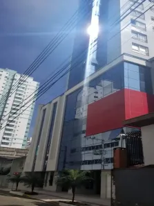 Apartamento com 3 Quartos para alugar, 130m² no Centro, Balneário Camboriú