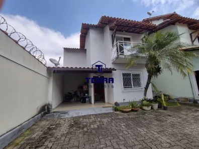Casa de Condomínio com 3 Quartos à venda, 100m² no Maria Paula, Niterói