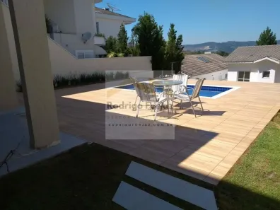 Casa com 3 Quartos para alugar, 230m² no Alphaville, Santana de Parnaíba
