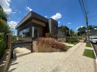 Casa de Condomínio com 5 Quartos à venda, 490m² no Condomínio do Lago 1ª Etapa, Goiânia