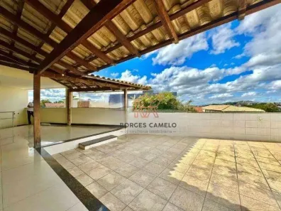 Casa com 3 Quartos para alugar, 233m² no Planalto, Belo Horizonte