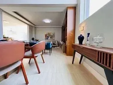 Casa de Condomínio com 4 Quartos à venda, 285m² no Vivendas do Arvoredo, Londrina