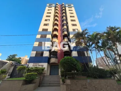 Apartamento com 2 Quartos para alugar, 76m² no Centro, Florianópolis