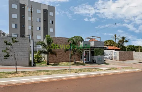 Apartamento com 2 Quartos para alugar, 44m² no Chácaras Aeroporto, Maringá