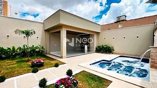 Casa com 3 Quartos à venda, 232m² no Parque Amazônia, Goiânia
