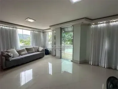Casa com 3 Quartos à venda, 134m² no Maravista, Niterói