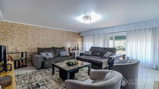 Casa com 3 Quartos à venda, 420m² no Cristal, Porto Alegre