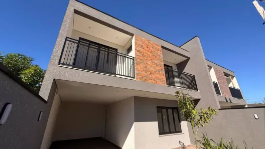 Sobrado com 3 Quartos à venda, 167m² no Centro, Itapoá