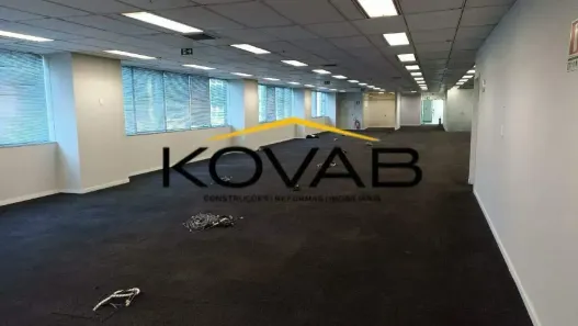 Sala Comercial para alugar, 598m² no Vila Cordeiro, São Paulo