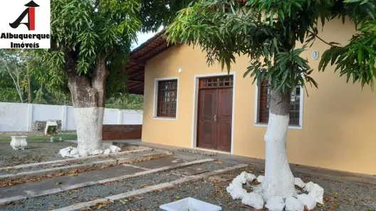 Casa com 3 Quartos para alugar, 400m² no Olho D'Água, São Luís