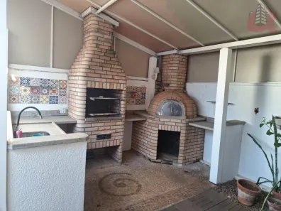 Casa com 3 Quartos para alugar, 160m² no Tamboré, Santana de Parnaíba