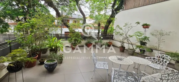 Casa com 3 Quartos à venda, 366m² no Sumaré, São Paulo