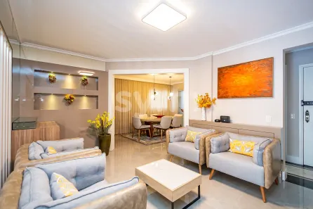 Apartamento com 3 Quartos à venda, 156m² no Centro, Curitiba