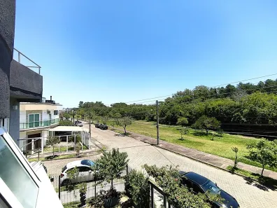 Casa com 2 Quartos para alugar, 103m² no Hípica, Porto Alegre