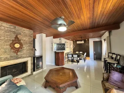 Casa com 3 Quartos para alugar, 230m² no Tristeza, Porto Alegre